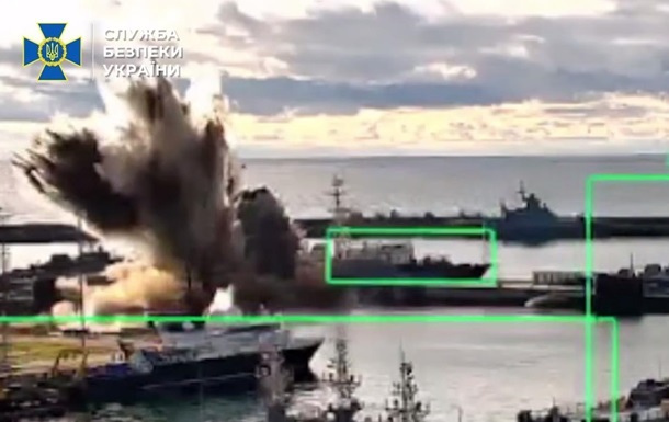 В РФ отрицают уничтожение своей подводной лодки в Новороссийске