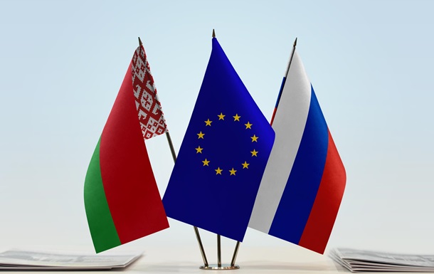 Евросоюз расширил санкции против России и Беларуси