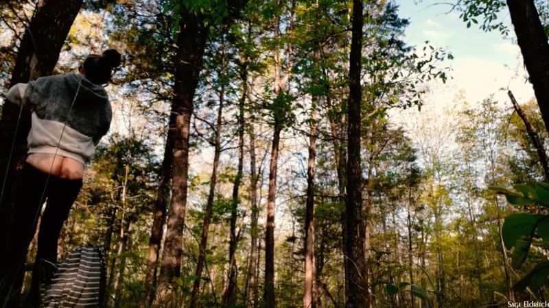 Sage Eldritch - Outdoors Buttcrack Taking Down the Hammock [FullHD 1080P]