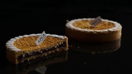 Travel Cake And Tea Cakes By World Pastry Champion