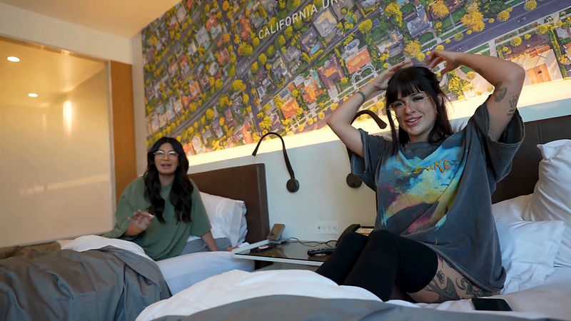 Caught My French Girlfriend Cheating With My Latina Step Sis  Effy Cutie And Cami Strella Lev Lieben (Onlyfans) FullHD 1080p