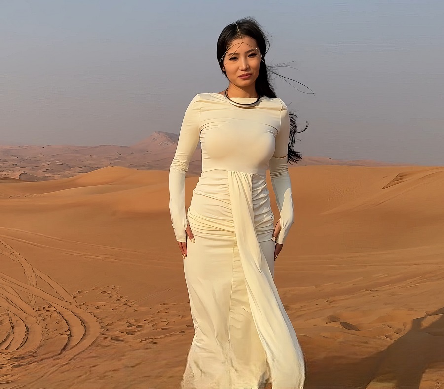 ���� � �������� �������� Lonely Meow ����� ������� � ������� 