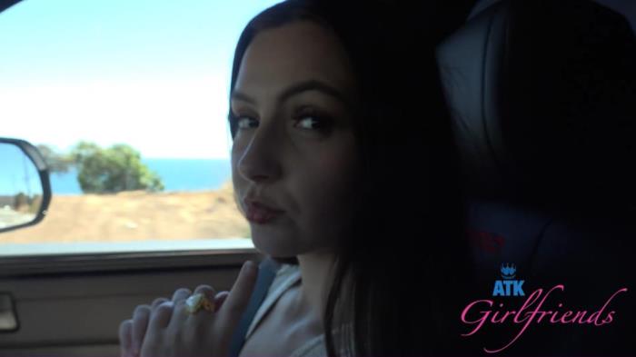 Serena Hill - Malibu Park 1-2 - 1807 Scene #1 [FullHD 1080p]