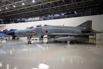 McDonnell Douglas F-4EJ KAI Phantom II Walk Around