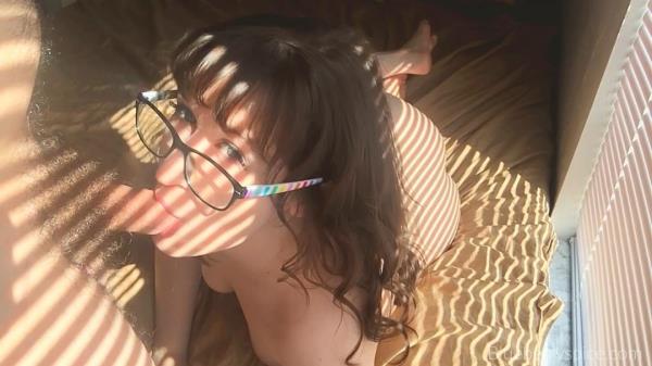 Blueberryspice, Holly Wren - He Couldn't Hold His Nut [FullHD 1080p]