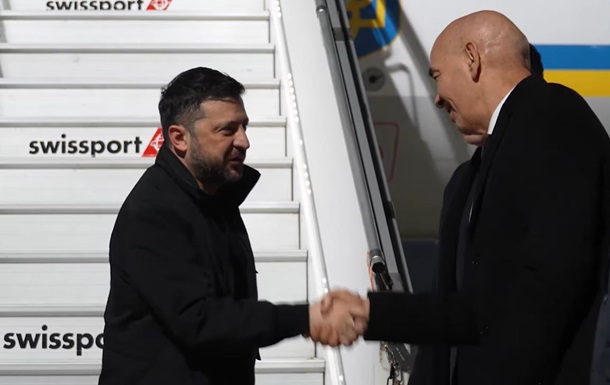 Зеленский прибыл с визитом на Кипр