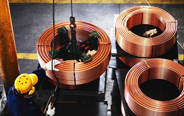 Мир рискует столкнуться с дефицитом меди - Reuters