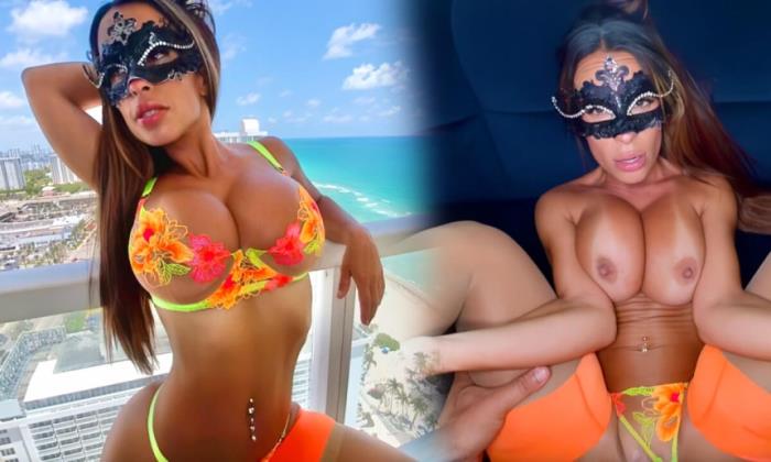 Miss Lexa - Girl Waits For You At Home [UltraHD 8K 3840p]