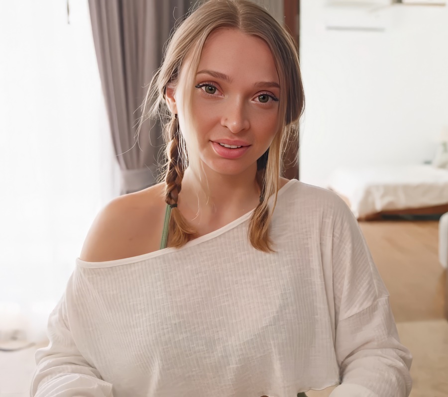 Maya Lis I Met My Ex On The Street And Invited Her Over For Tea and Fuck FullHD 1080p