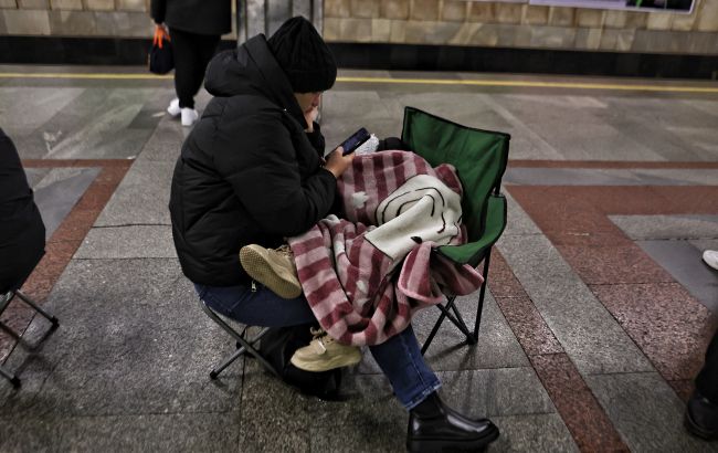 В Киеве и областях объявили тревогу из-за угрозы баллистики
