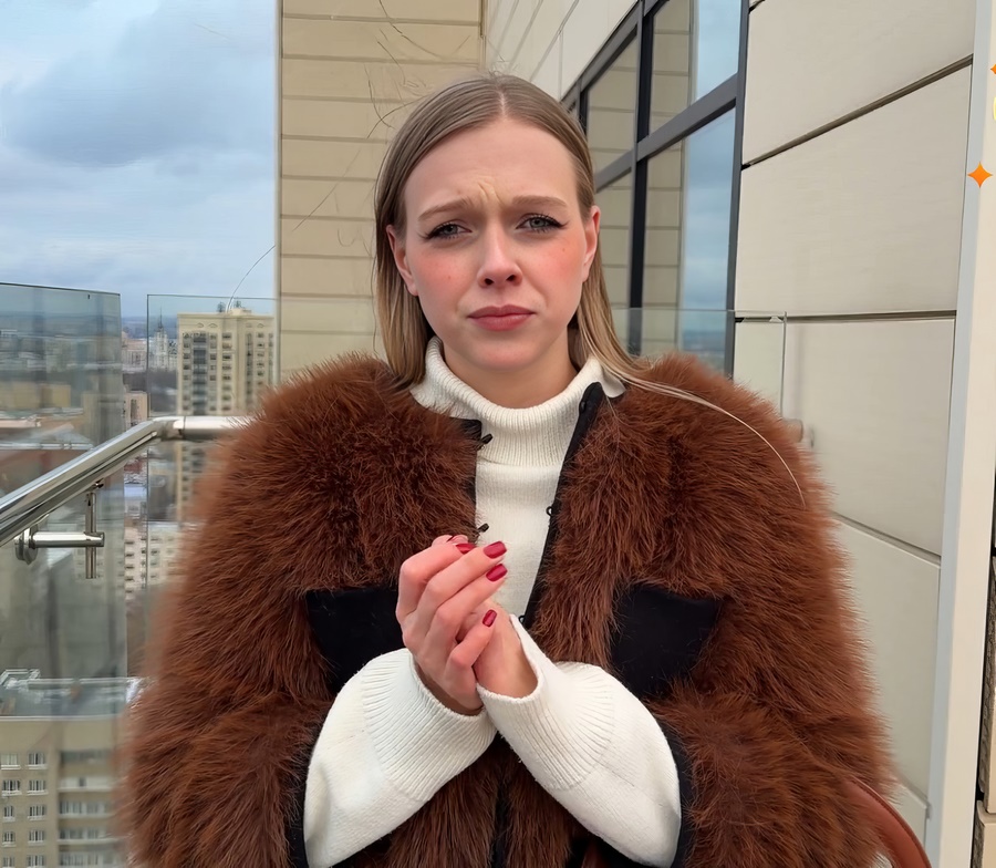 Arisha Mills The Stranger Turned Out To Be A Whore And She Fucked Me Right Away