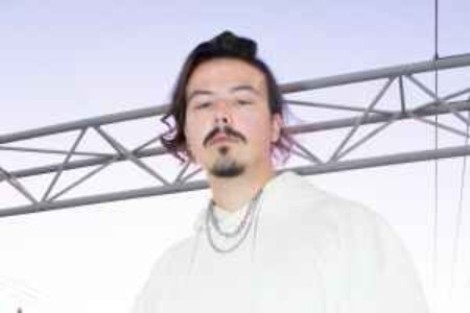 Avaion - To Me People Happy (2026) [MP3]