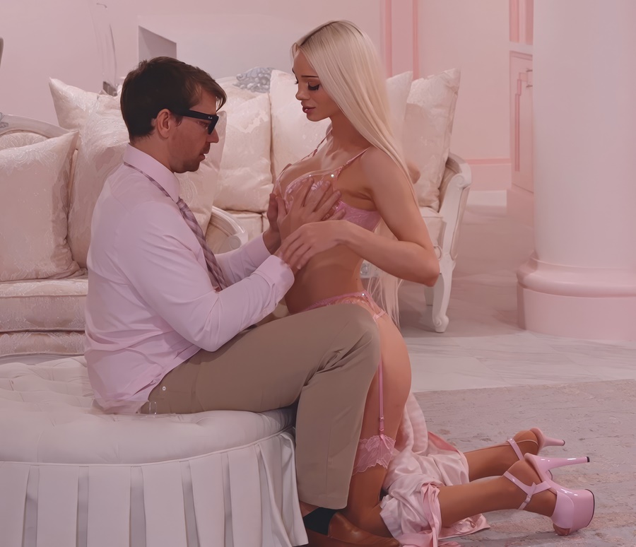 Bunnydollstella - A Glamorous Blonde Gives A Shy Virgin Man His First Sexual Experience [FullHD 1080p] - Amateurporn