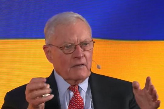 Мир до Дня Незалежності? Генерал Келлог у Давосі прогнозує завершення війни вже цього літа