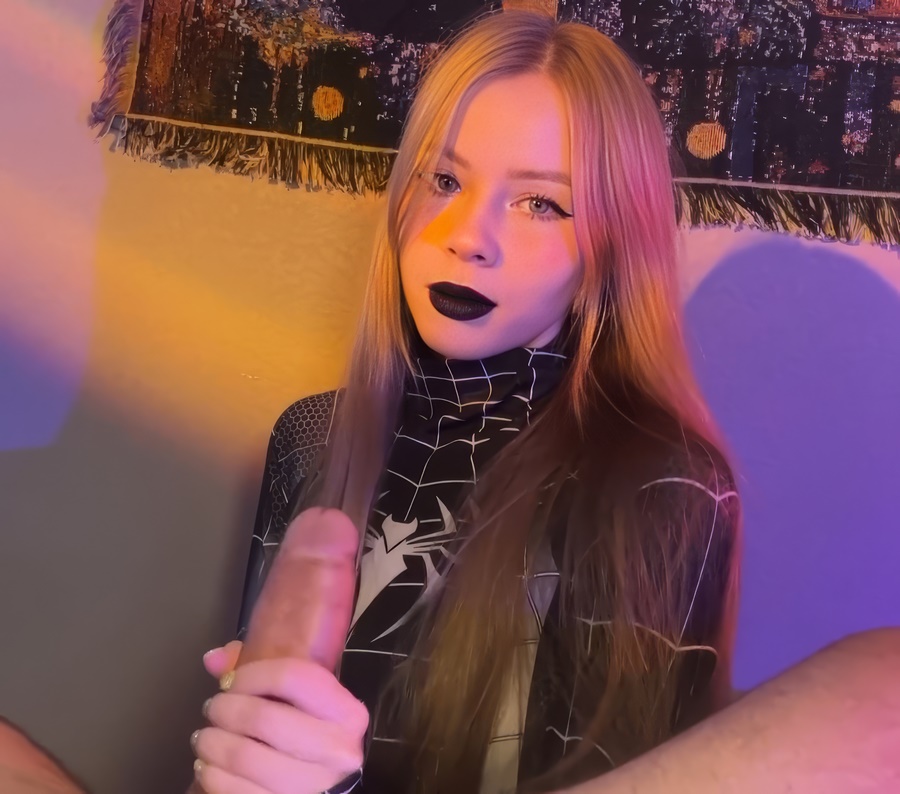 Yuiwoo Great Dick For Cute Young Girl