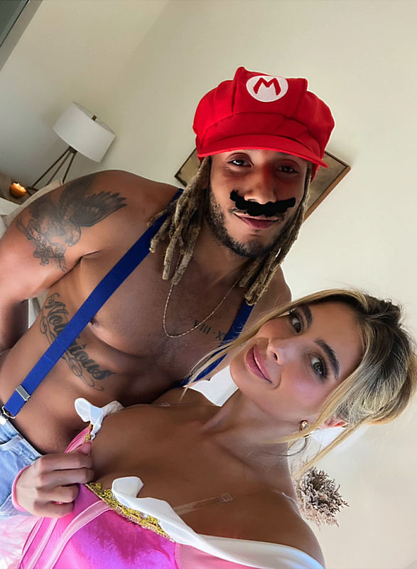 Giant BBC Fucking My Big Ass And Giving Me Huge Facial Tru Kait (Onlyfans) FullHD 1080p