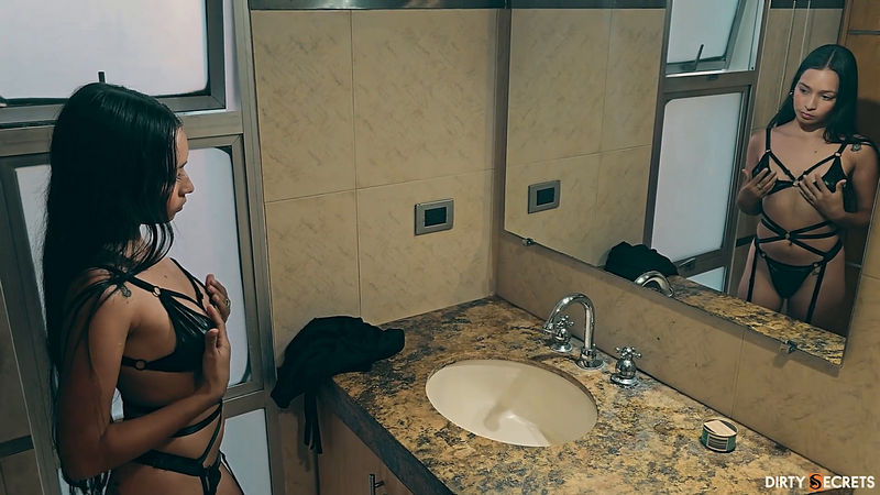 AT a PRIVATE PARTY WITH MY BOSS LEO WILD AND MY PARTNER LIL TIMY I GET MY ASSHOLE FUCKED BY BOTH OF Leo Wild (Onlyfans) FullHD 1080p