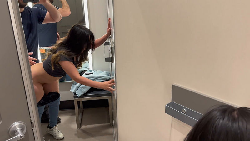 Risky Quickie With Asian Beauty In Target Dressing Room Hearttext (Onlyfans) FullHD 1080p