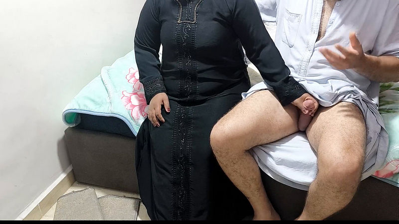 I Fucked My Stepmom With My Friend Madiha Egyptian (Onlyfans) FullHD 1080p