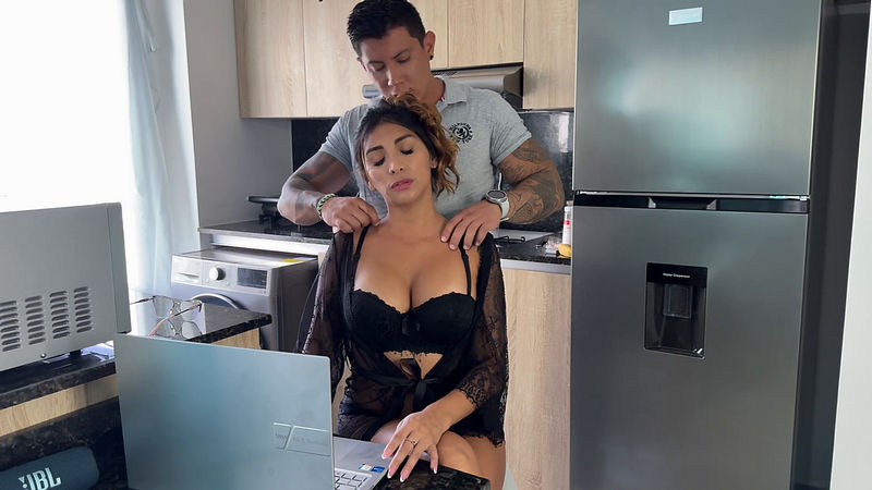 Taboo Horny MILF Lets Her Stepson Fuck Her In The Kitchen Summer Steph (Onlyfans) FullHD 1080p