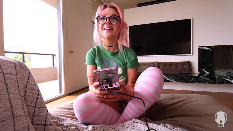 Big Titty Gamer Girl Loses Bet To Girthmasterr  Charli O Girthmasterr (Onlyfans) FullHD 1080p