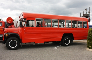 International Bus School S1800 Walk Around