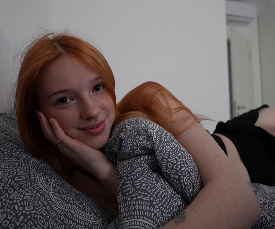 Kuporovaa Krupa Young Redhead Wife Cheat With His Best Friend