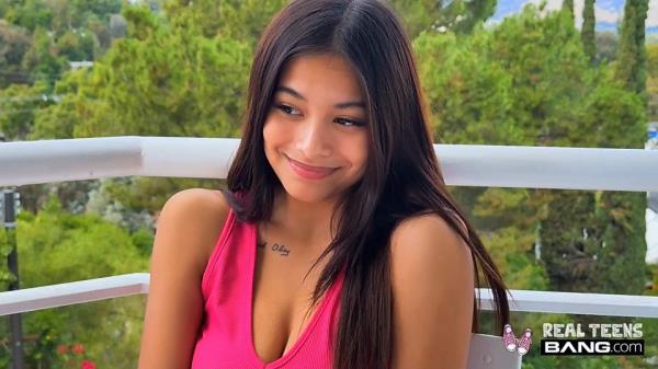 Kate Legend - Pastor's Daughter Kate Legend Sucks And Fucks Outdoors [SD 540p]