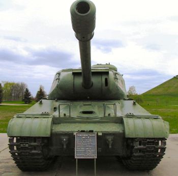 IS-2 Walk Around