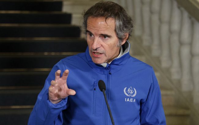 "Прятались в отеле": инспекторы МАГАТЭ стали свидетелями десятков дронов над АЭС в Украине