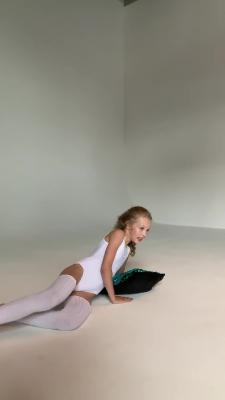 [Image: _394aec86d08b520379da9b3a2d22d012.jpeg]