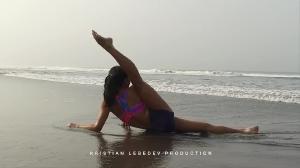 [Image: a58a5150440893a4c99914ae5779916e.jpeg]