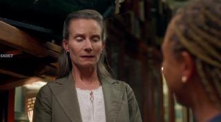 Убийства на пляже (2025)