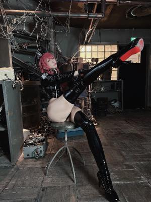 [Image: _7755e2257d60e64fe2d0b75ffb2d4d0b.jpeg]