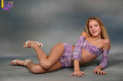 [Image: _ea48ec64e680a7dd8ebf12ce2795d606.jpeg]