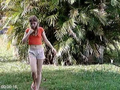 [Image: 44e00a14d5d74ef9f4403c5d5de49db4.jpeg]