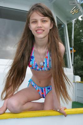 [Image: _8decf1e4aa826054cf23951766afd6c9.jpeg]