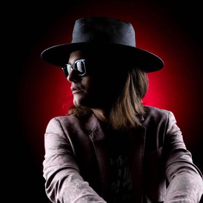 Robin Taylor Zander - The Distance (Orchestral) (2023) [FLAC 16B-44.1kHz]