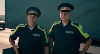 ()  (2025/WEB-DL/WEB-DLRip)