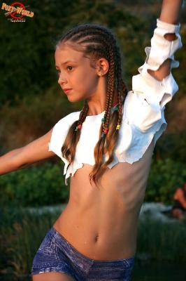 [Image: _8099fb172868b043d0ea9a30909a66b1.jpeg]