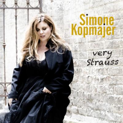 Simone Kopmajer - Very Strauss (2025) [FLAC 24B-96kHz]
