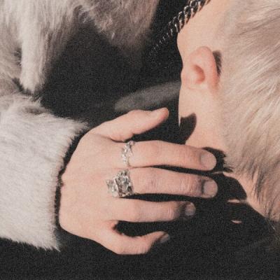 Paavo - halt mich wach, oder fest (2025) [FLAC 24B-44.1kHz]