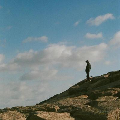 Kaneb Andrews - False Prophets (2025) [FLAC 24B-48kHz]