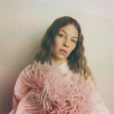 Anna Rossinelli - Heat (2025) [FLAC 24B-48kHz]