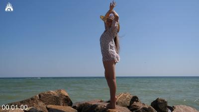 [Image: _38a4c4bf4a75bf7f92428fda3534d7b0.jpeg]