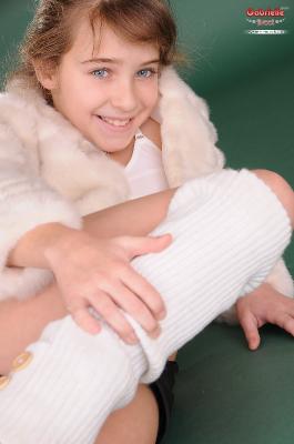 [Image: _74e4a7f175fd33b89d7066bbb7ba33a9.jpeg]