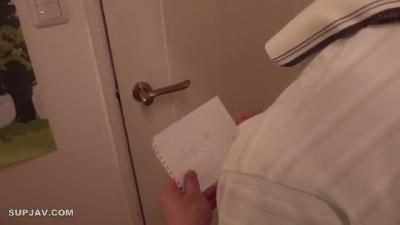 [mosaic_reduce_version] HUNTC-470 親の再婚でボクに義妹ができた ただし部屋から滅多に出ない引きこもりの腐女子。当然、コミュ障なのでボクとの会話は最低限。でも性欲は旺盛で、たまに部屋の扉に