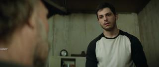 За светом тьма (2025)